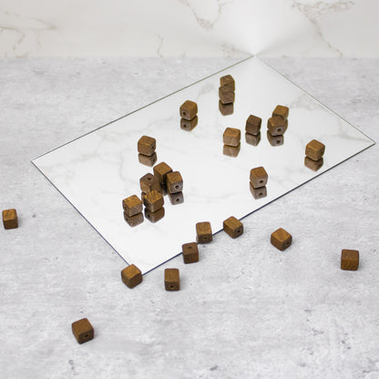 BD51998_4